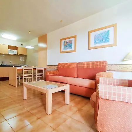 Apartamento Con Hermosa Piscina, Freewifi, Playa En شقة طوستا ديل سيلونثيو