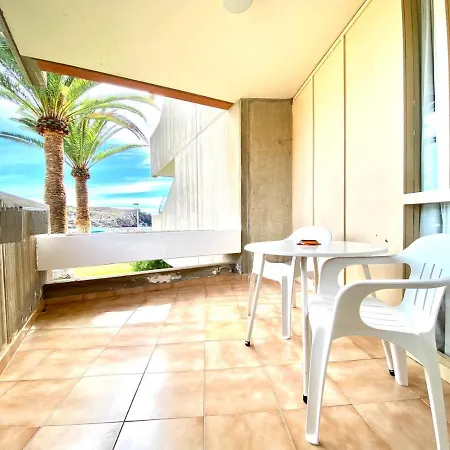 Apartamento Con Hermosa Piscina, Freewifi, Playa En * طوستا ديل سيلونثيو